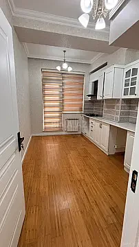 Satılır 2 otaqlı mənzil 75 m²