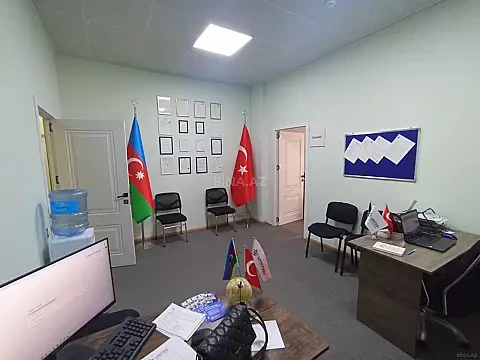Kirayə verilir 2 otaqlı ofis 60 m²