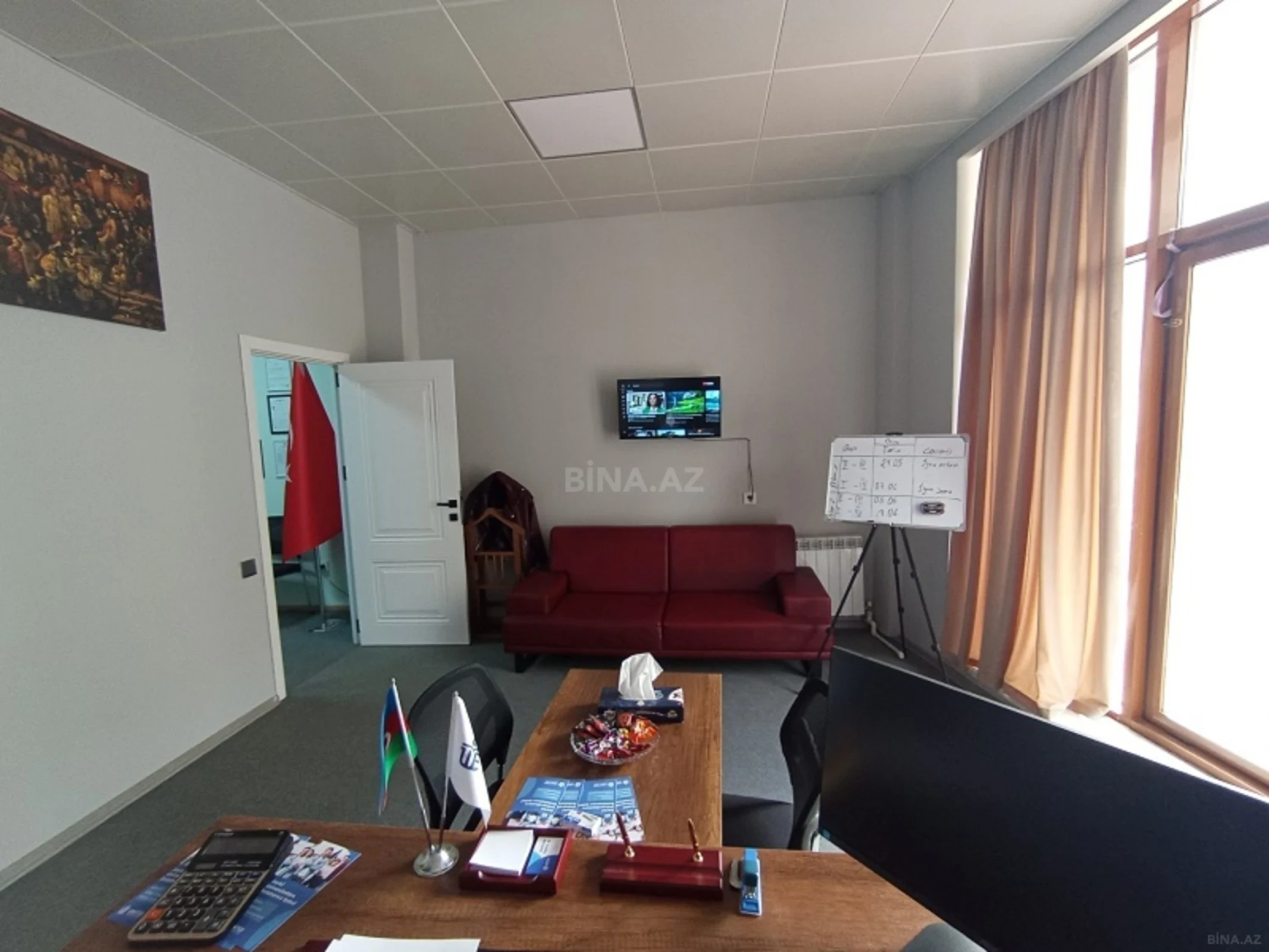 Kirayə verilir 2 otaqlı ofis 60 m²