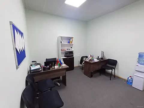 Kirayə verilir 2 otaqlı ofis 60 m²