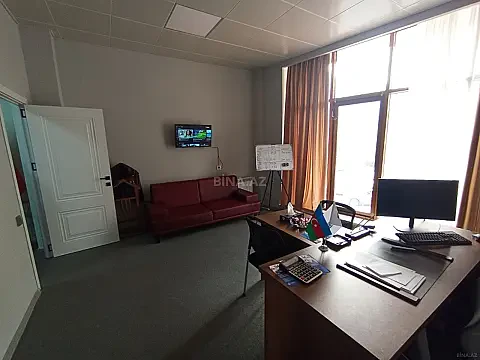 Kirayə verilir 2 otaqlı ofis 60 m²