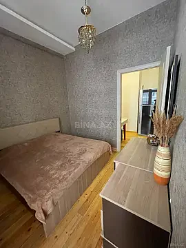 Kirayə verilir 2 otaqlı mənzil 65 m²