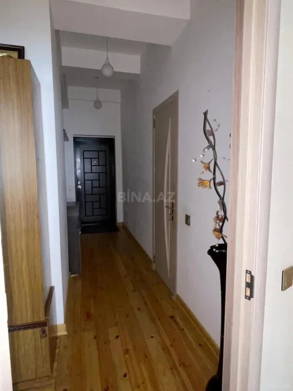 Kirayə verilir 2 otaqlı mənzil 65 m²