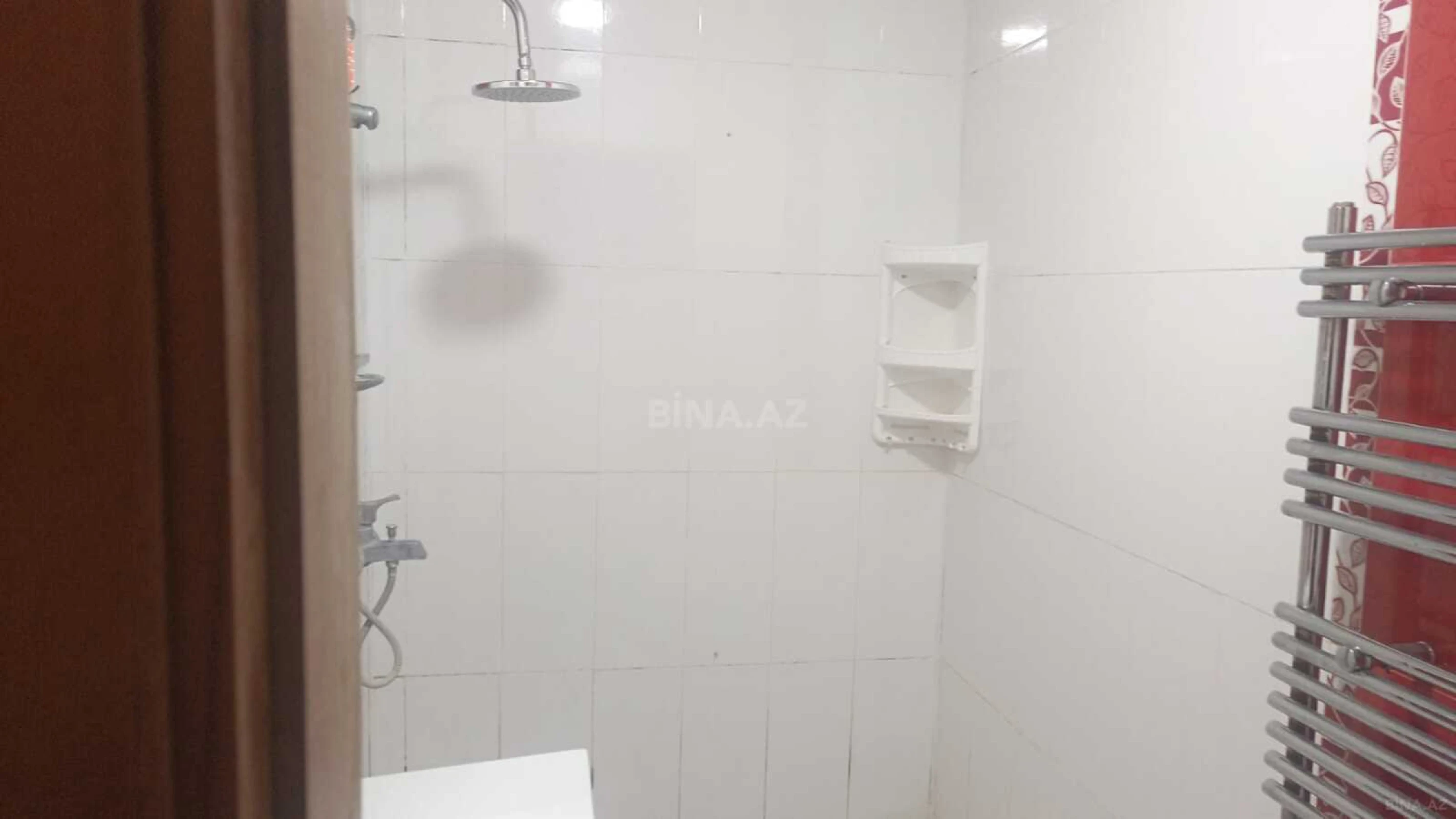 Satılır 2 otaqlı mənzil 91 m²