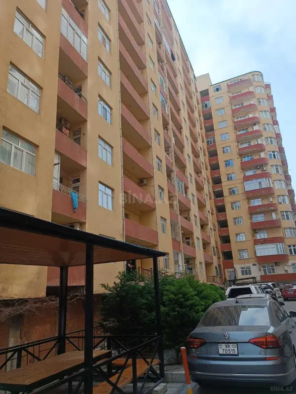 Satılır 2 otaqlı mənzil 91 m²