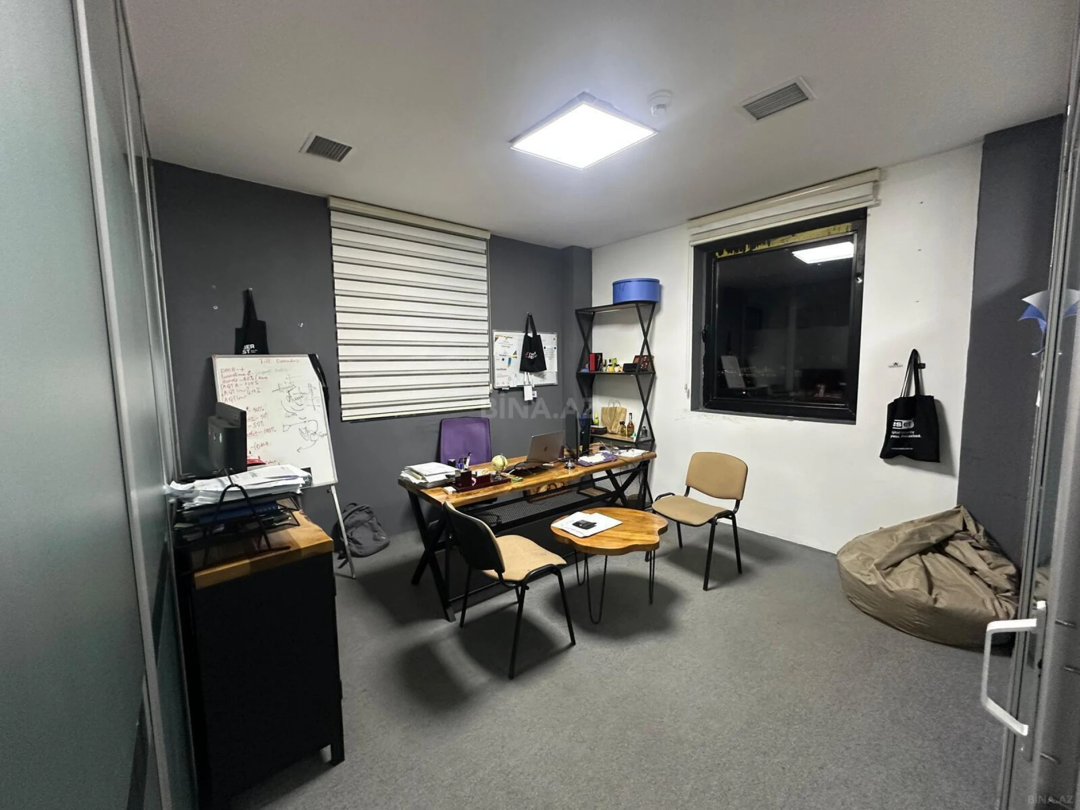 Kirayə verilir 8 otaqlı ofis 250 m²