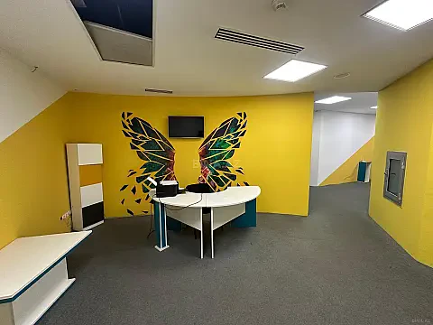 Kirayə verilir 8 otaqlı ofis 250 m² — Bakı, Nərimanov 8 otaq 250.00 m²