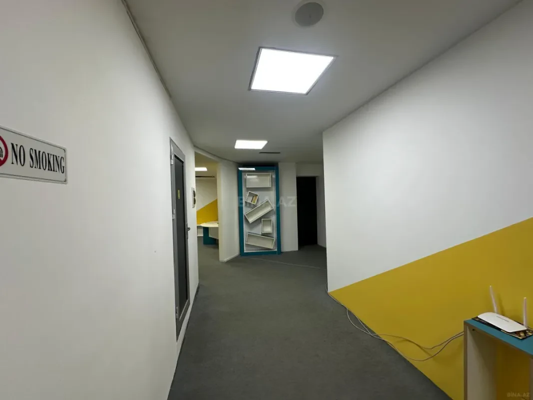 Kirayə verilir 8 otaqlı ofis 250 m²