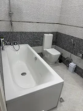 Kirayə verilir 2 otaqlı mənzil 95 m²