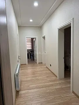 Kirayə verilir 2 otaqlı mənzil 95 m²