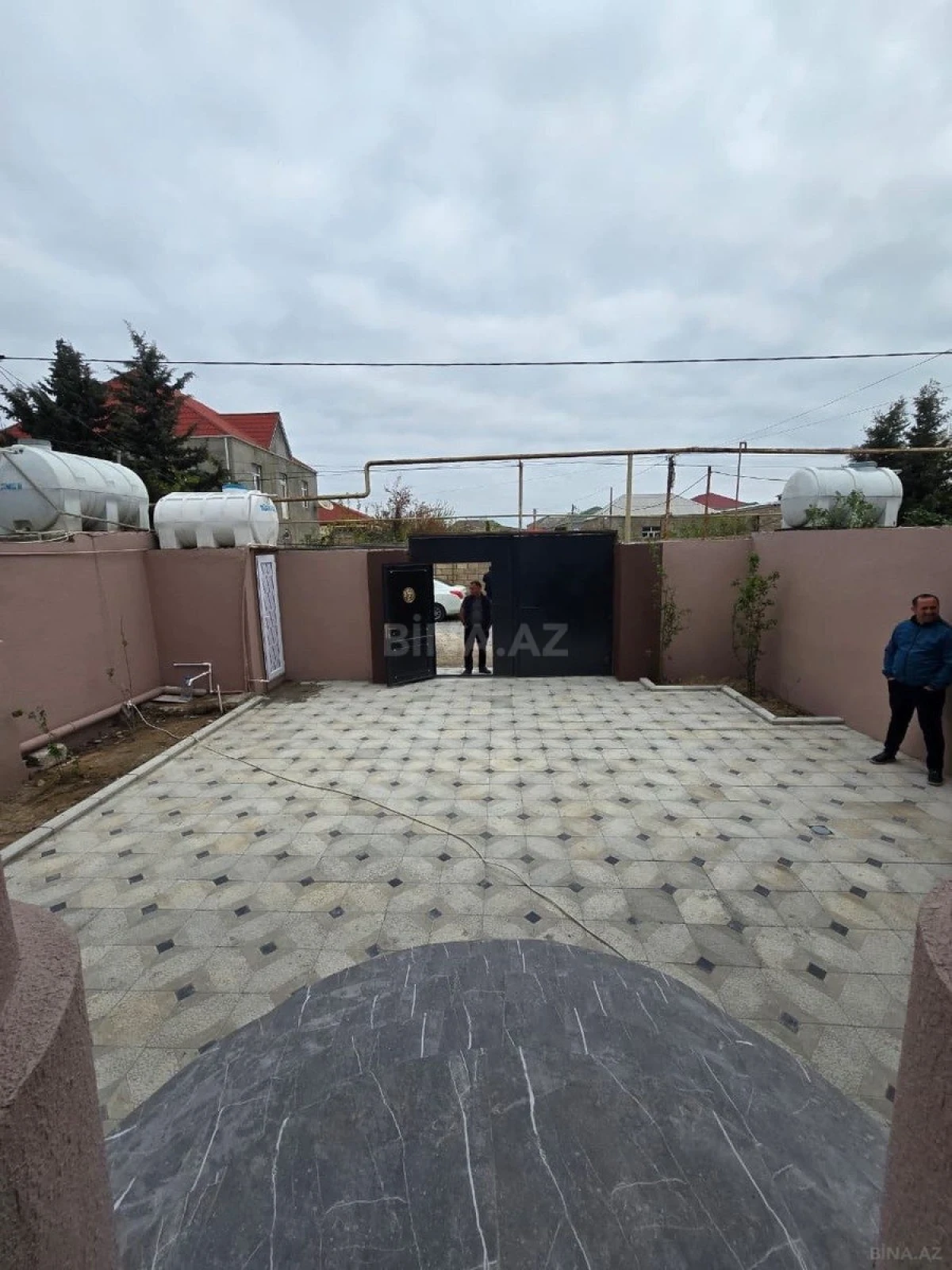 Satılır 4 otaqlı həyət evi 130 m²
