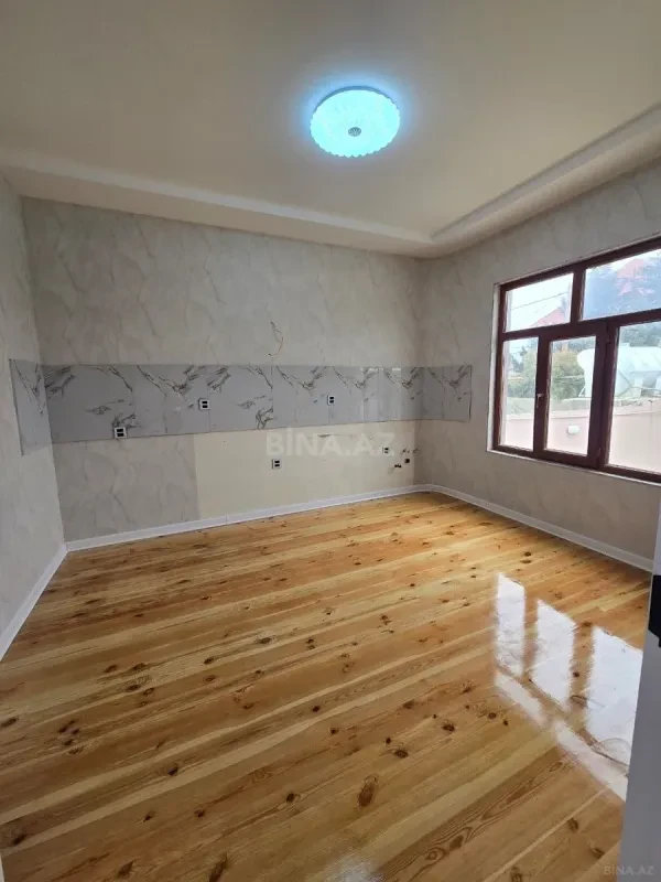 Satılır 4 otaqlı həyət evi 130 m²