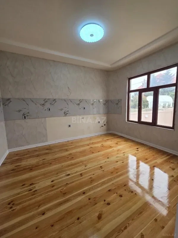 Satılır 4 otaqlı həyət evi 130 m²
