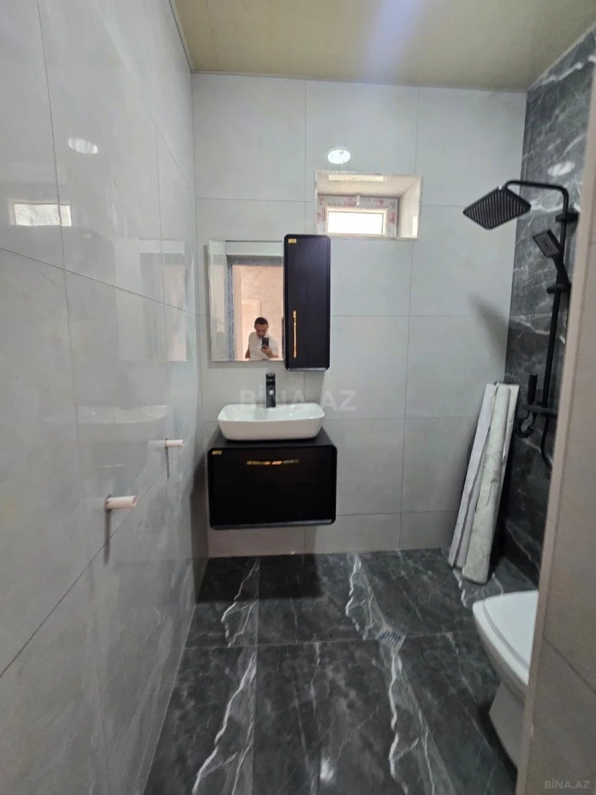 Satılır 4 otaqlı həyət evi 130 m²