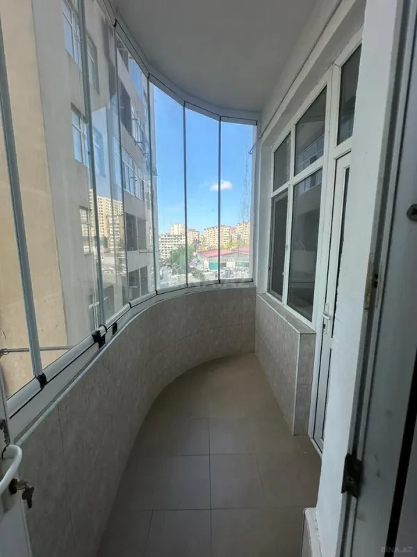 Kirayə verilir 3 otaqlı mənzil 110 m²