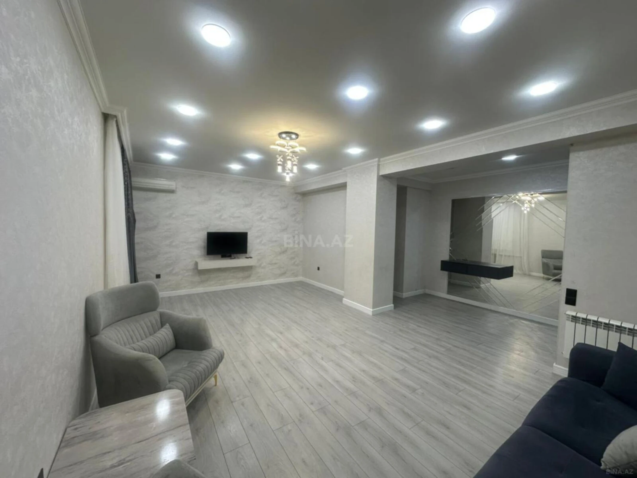 Kirayə verilir 3 otaqlı mənzil 110 m²
