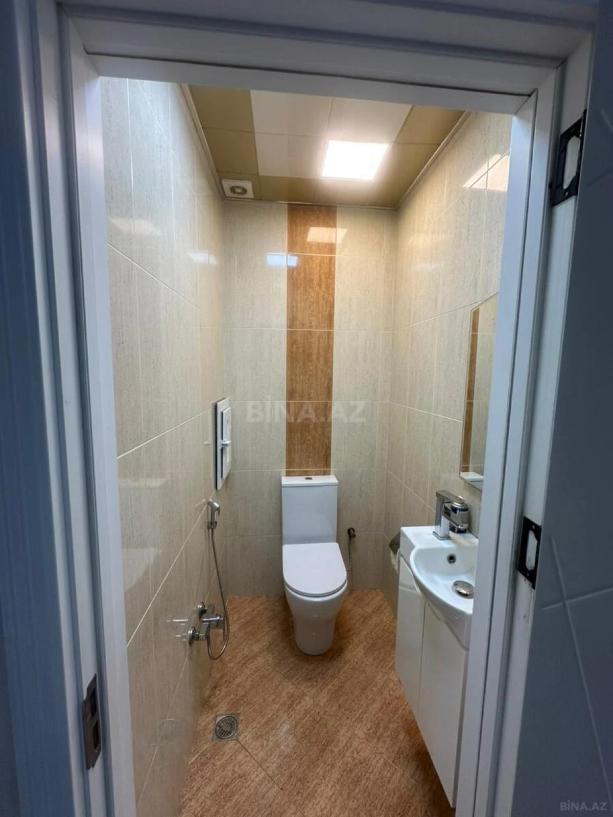 Kirayə verilir 3 otaqlı mənzil 110 m²
