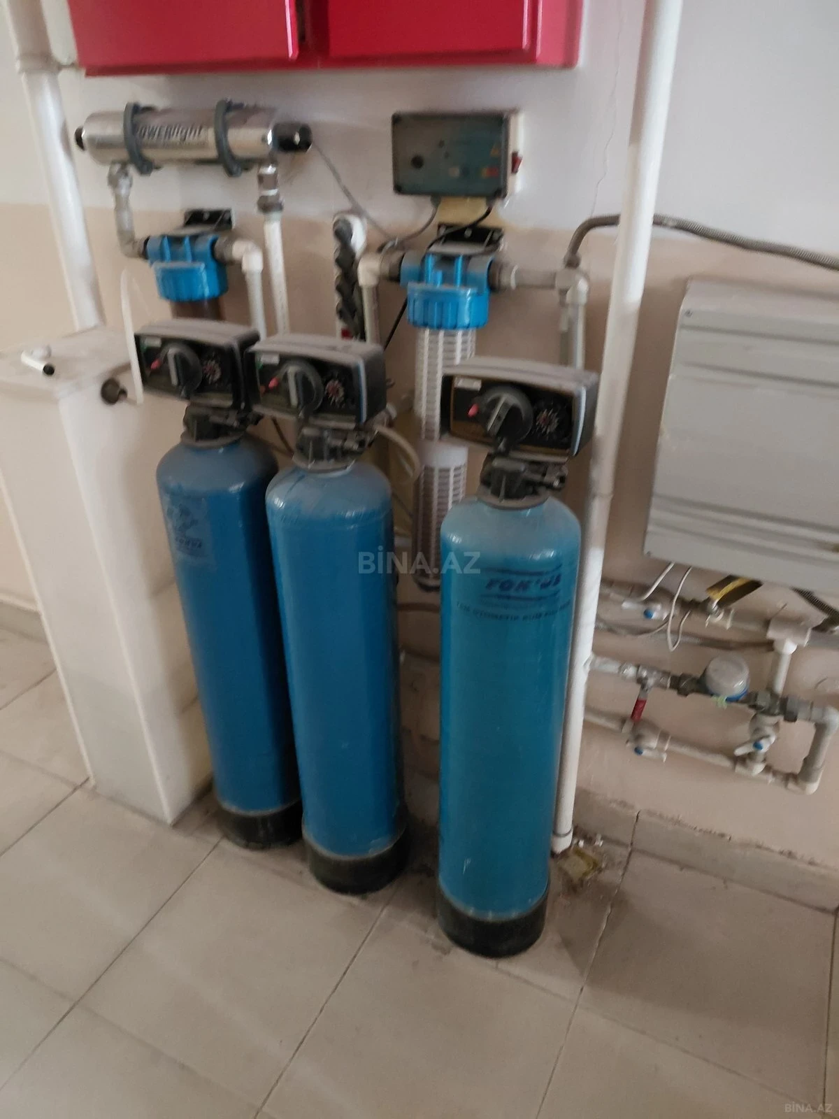 Satılır 5 otaqlı mənzil 235 m²