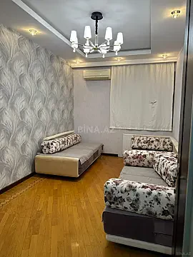 Satılır 5 otaqlı mənzil 235 m²