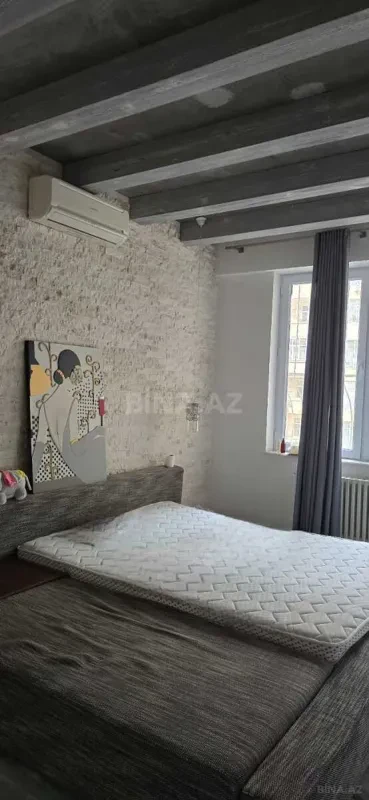 Kirayə verilir 3 otaqlı mənzil 150 m²