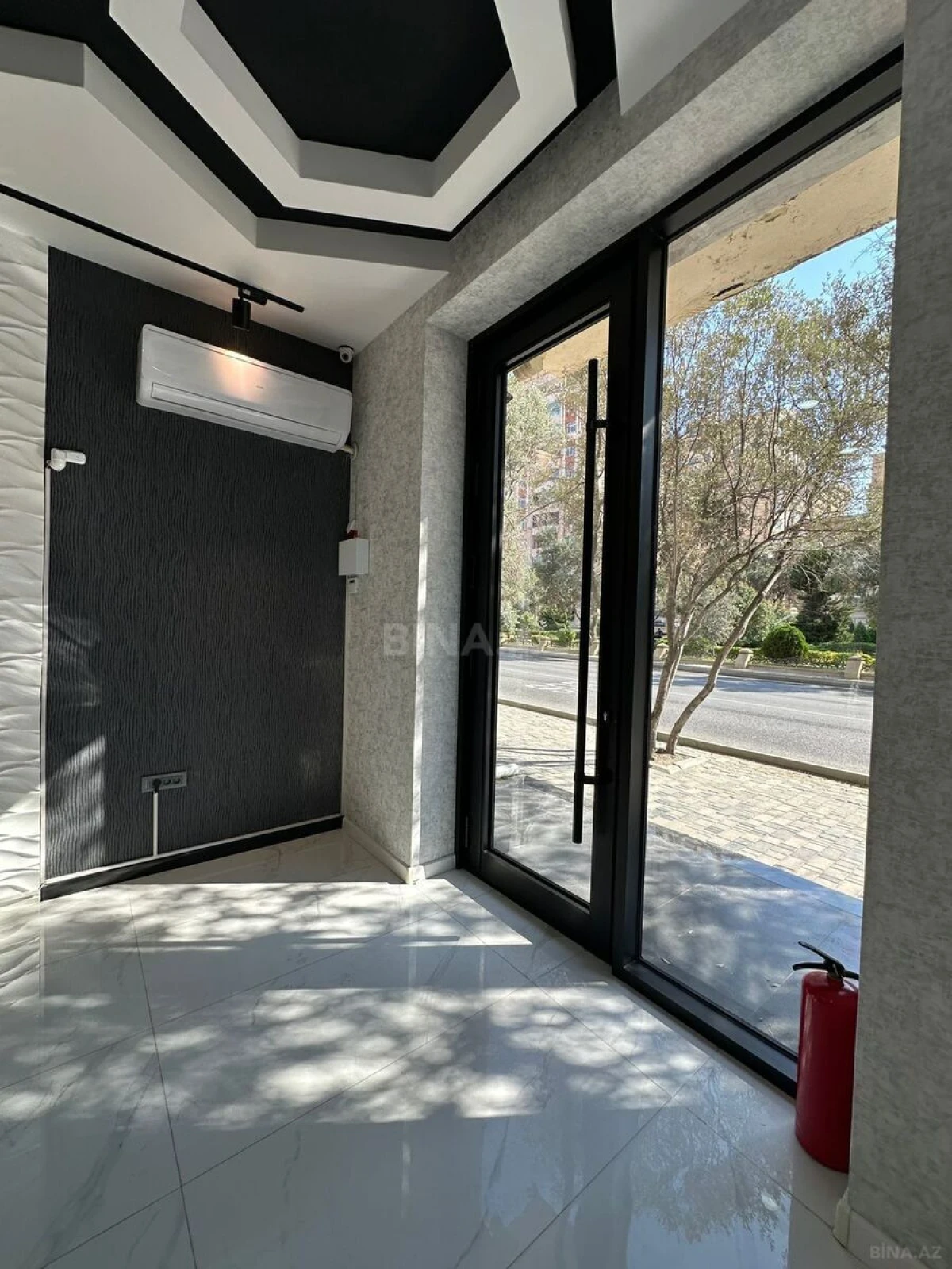 Kirayə verilir obyekt 100 m²