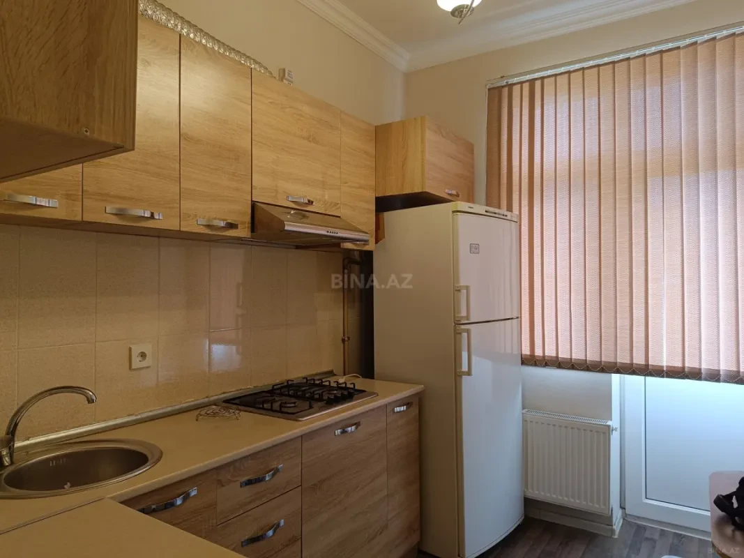 Satılır 1 otaqlı mənzil 45 m²