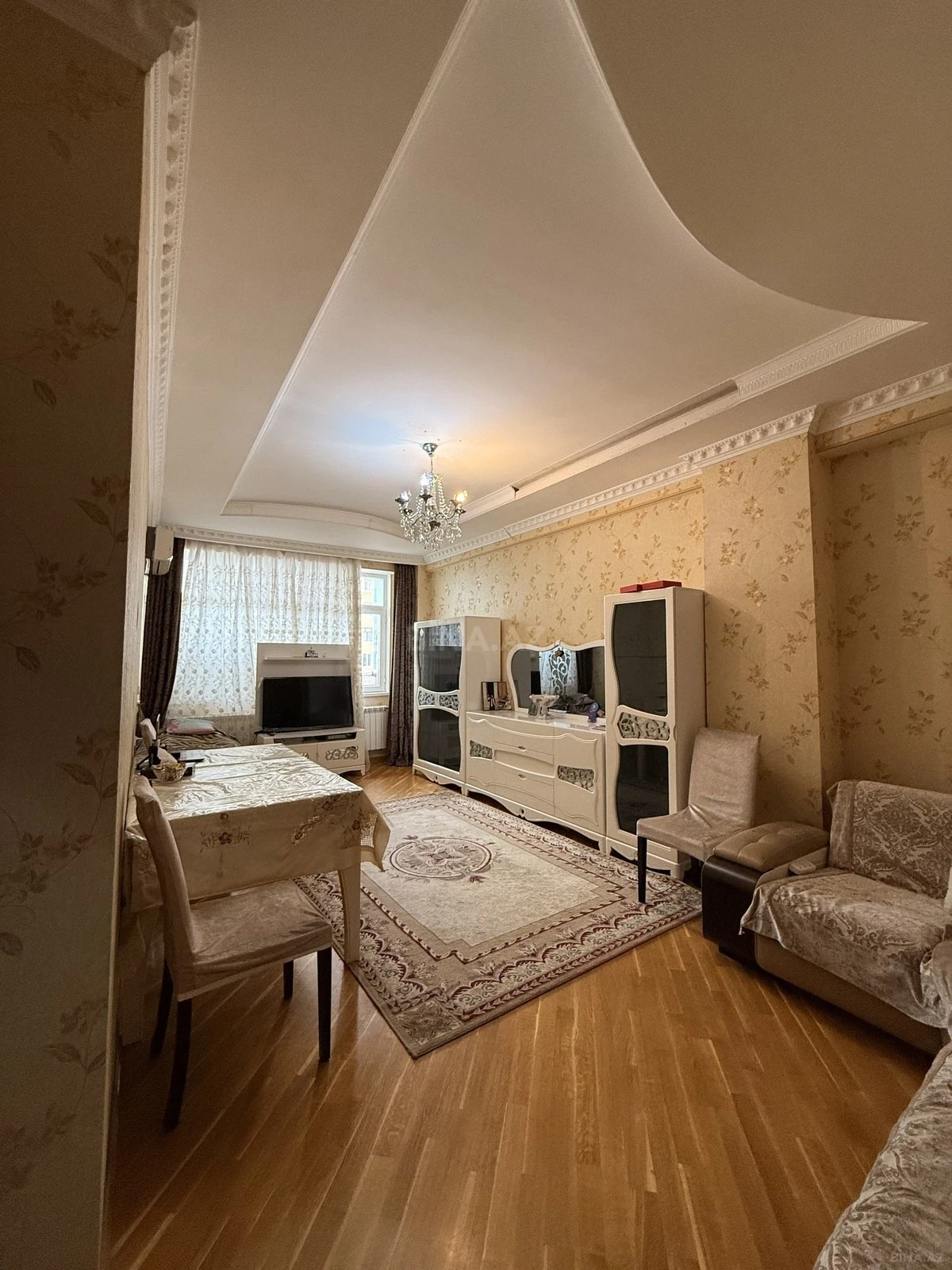 Satılır 3 otaqlı mənzil 100 m²