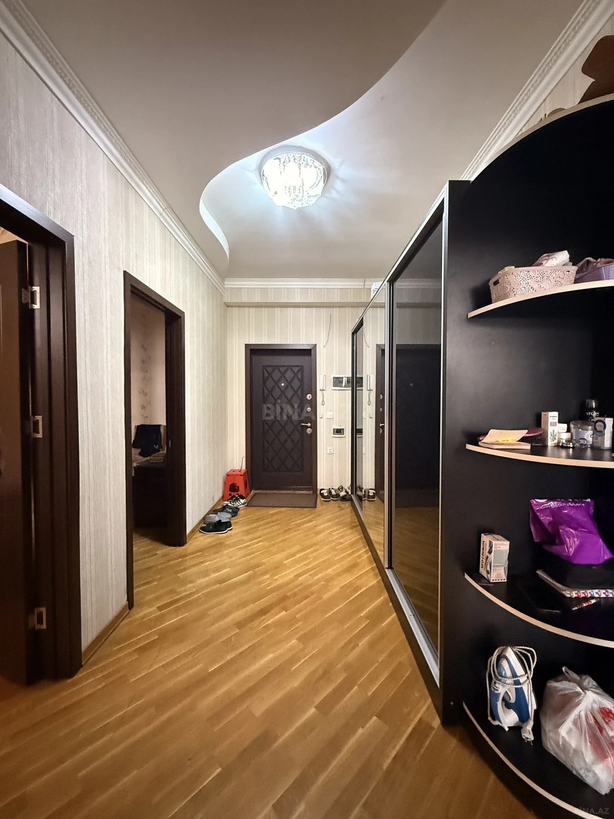 Satılır 3 otaqlı mənzil 100 m²