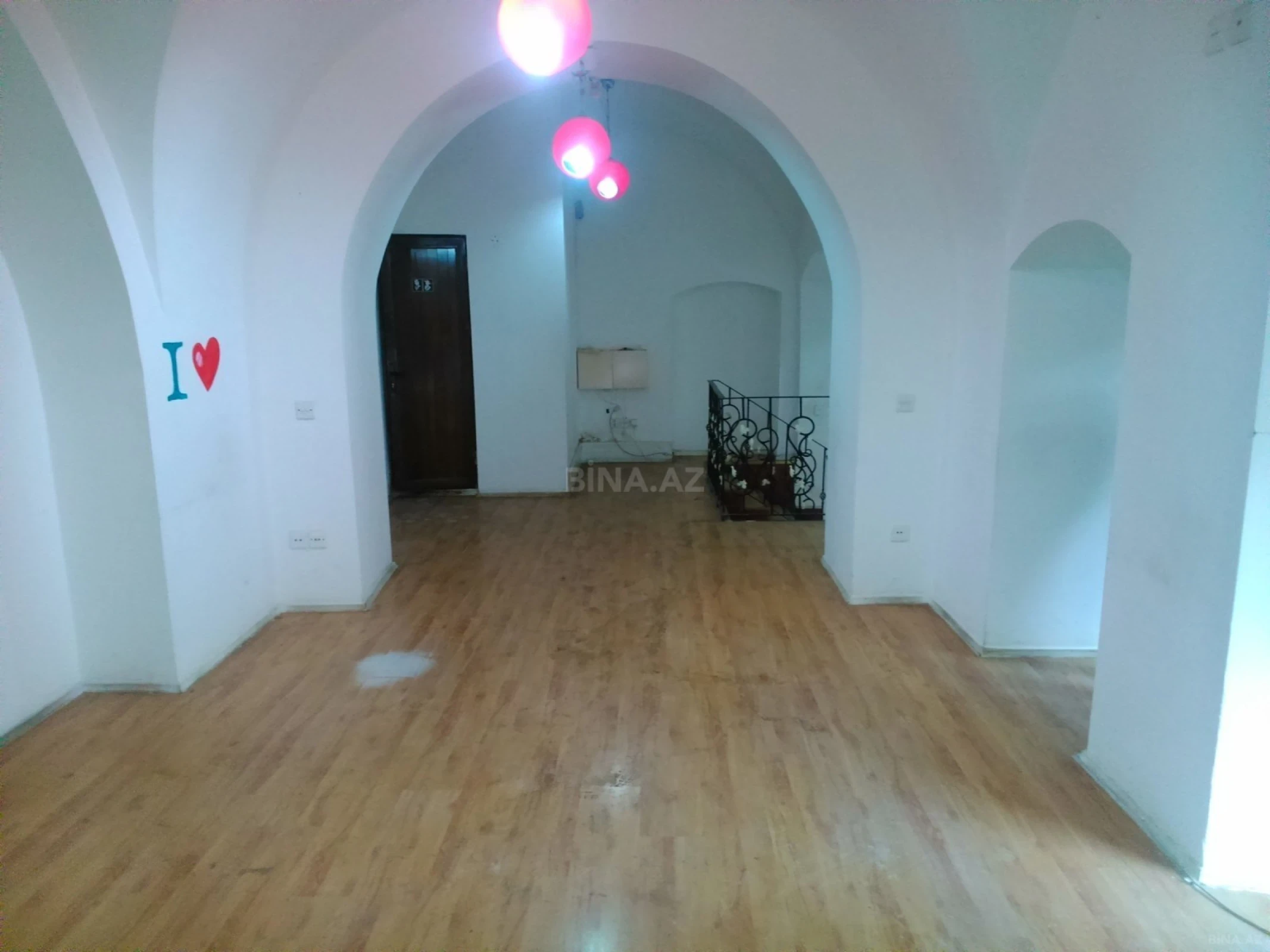 Kirayə verilir obyekt 70 m²