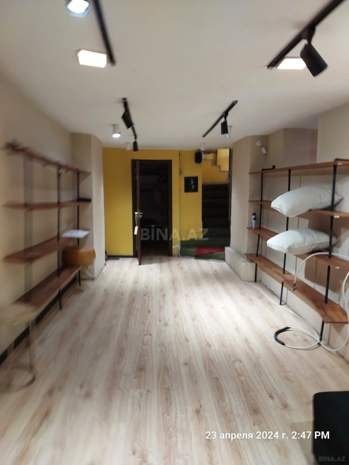 Kirayə verilir obyekt 70 m²