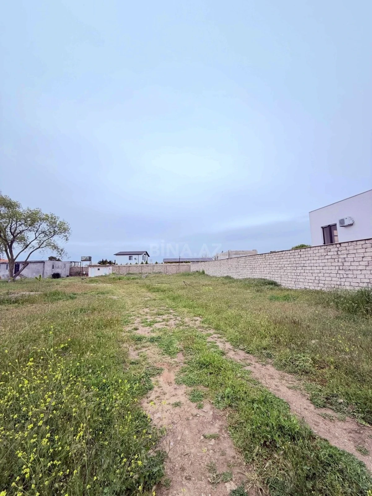 Satılır torpaq sahəsi 12 m²
