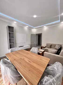 Kirayə verilir 2 otaqlı mənzil 90 m² — Bakı 2 otaq 90.00 m²