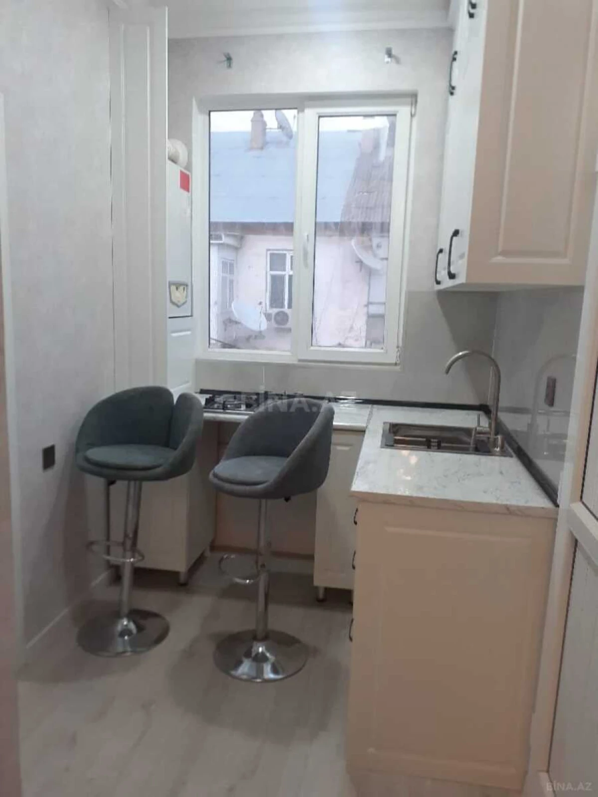 Satılır 2 otaqlı mənzil 45 m²