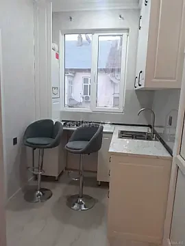 Satılır 2 otaqlı mənzil 45 m²