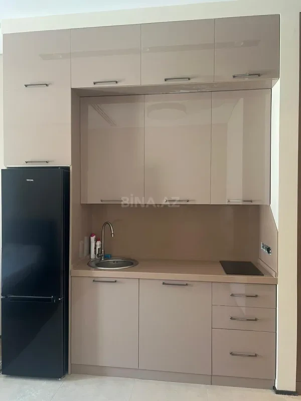 Kirayə verilir 1 otaqlı mənzil 70 m²