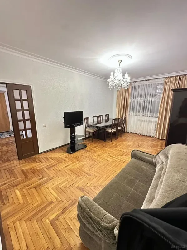 Kirayə verilir 3 otaqlı mənzil 80 m²