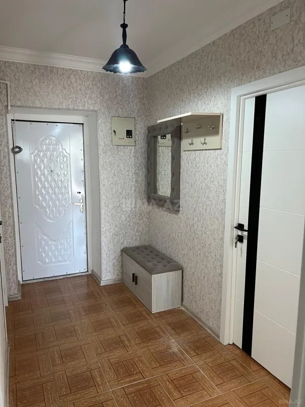 Kirayə verilir 2 otaqlı mənzil 65 m²