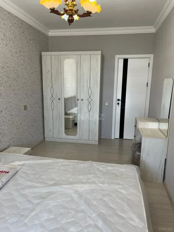 Kirayə verilir 2 otaqlı mənzil 65 m²