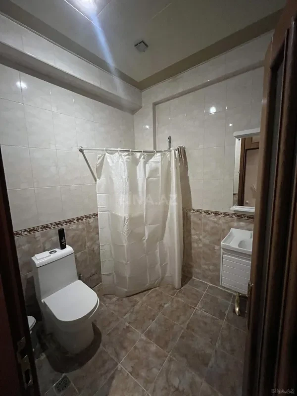 Kirayə verilir 2 otaqlı mənzil 60 m²