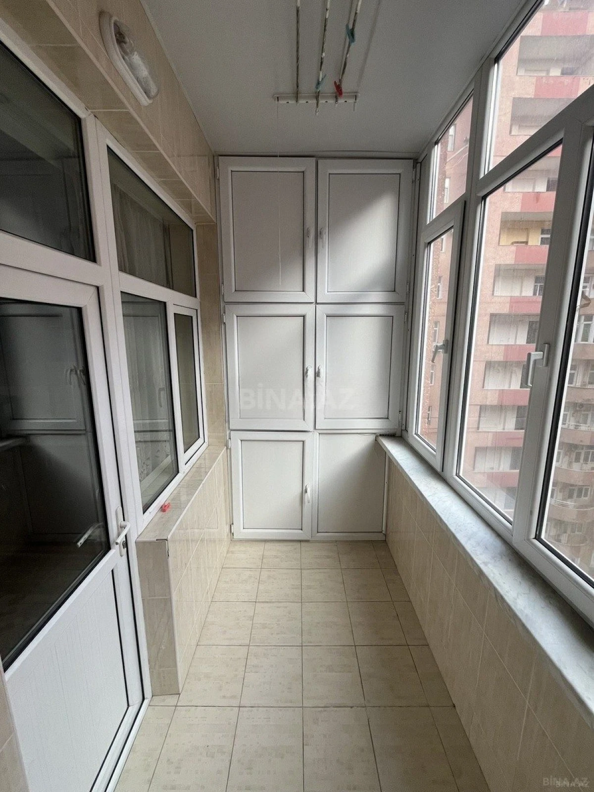 Kirayə verilir 2 otaqlı mənzil 60 m²