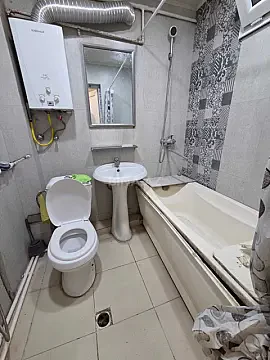 Satılır 2 otaqlı mənzil 48 m²