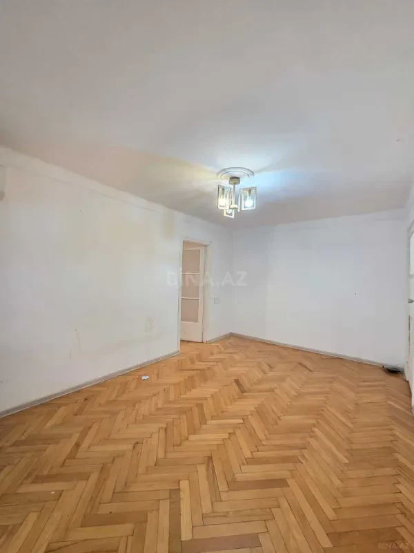 Satılır 2 otaqlı mənzil 48 m²