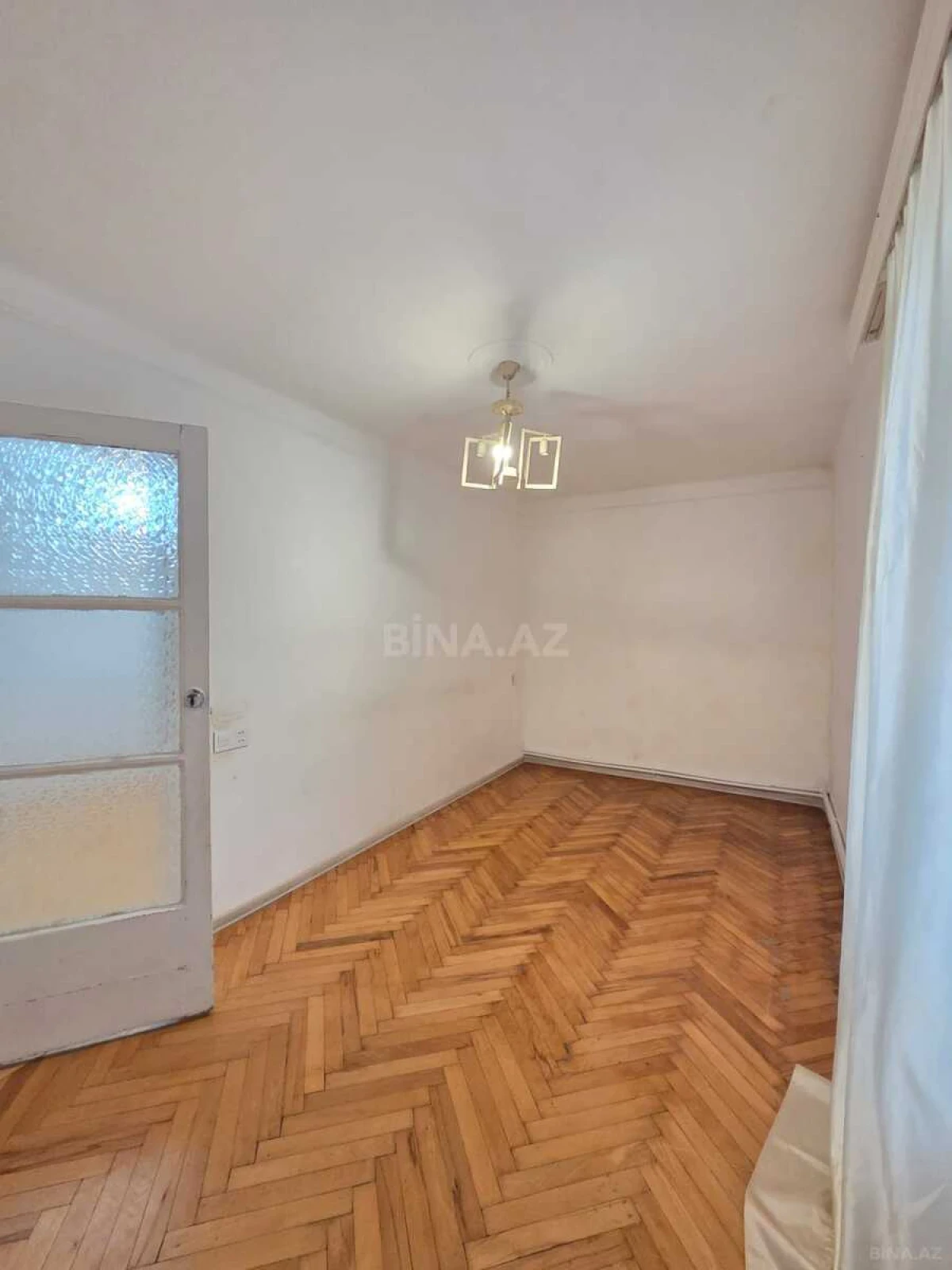 Satılır 2 otaqlı mənzil 48 m²