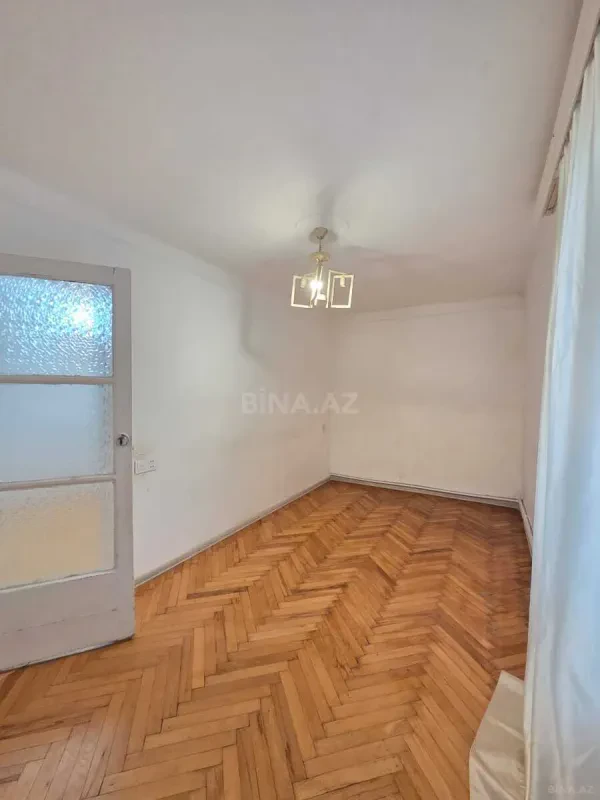 Satılır 2 otaqlı mənzil 48 m²