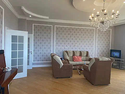 Satılır 3 otaqlı mənzil 141.4 m² — Bakı, Badamdar 3 otaq 141.40 m²
