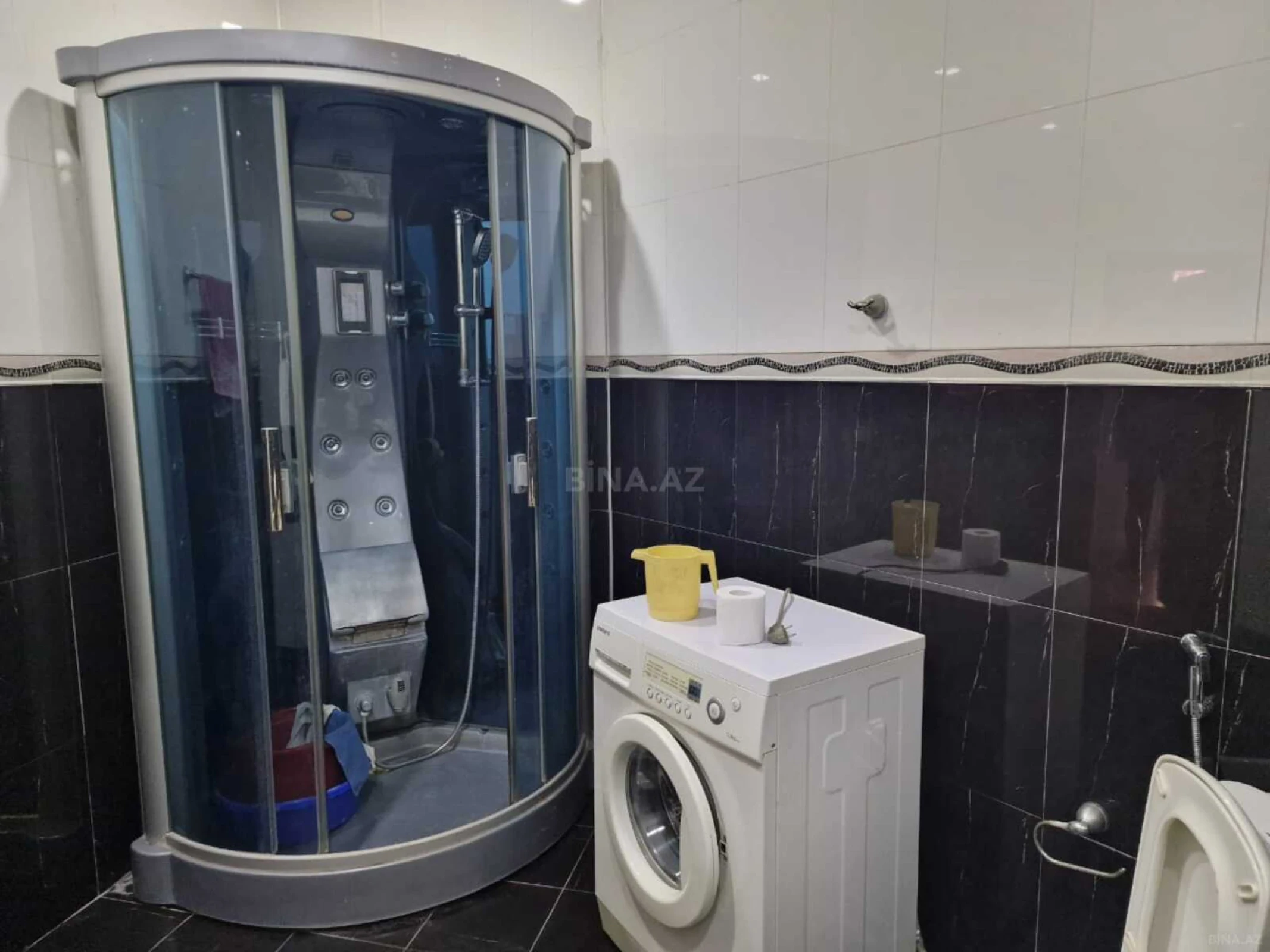 Kirayə verilir 6 otaqlı həyət evi 250 m²
