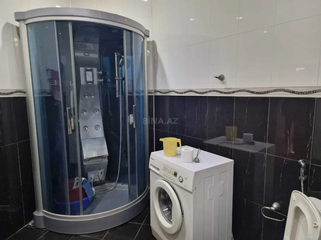 Kirayə verilir 6 otaqlı həyət evi 250 m²