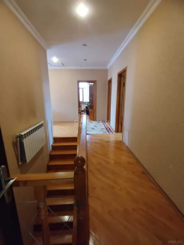 Kirayə verilir 6 otaqlı həyət evi 250 m²