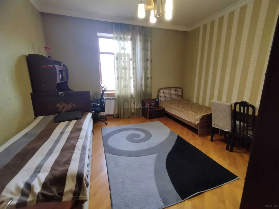 Kirayə verilir 6 otaqlı həyət evi 250 m²