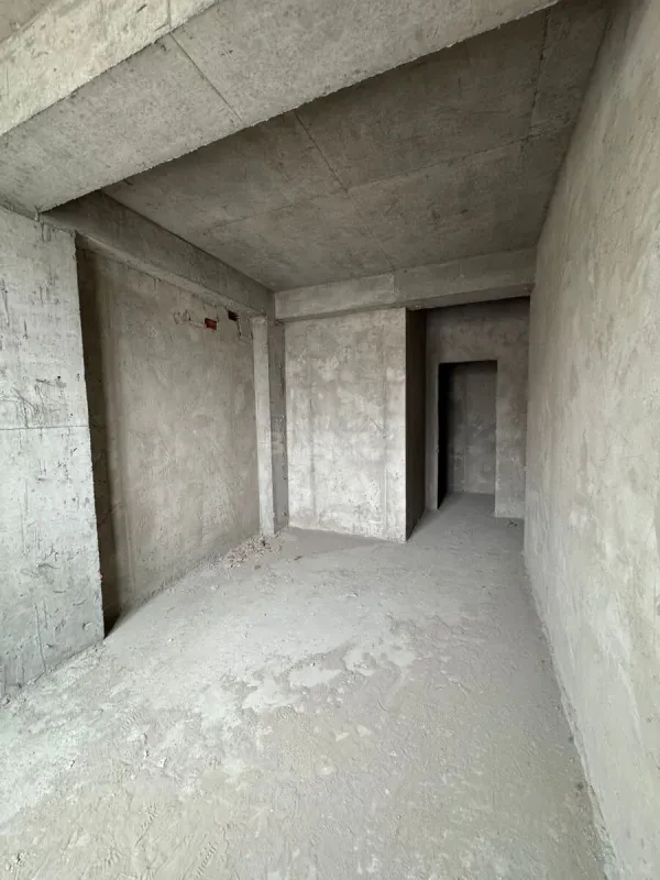 Satılır 3 otaqlı mənzil 130 m²
